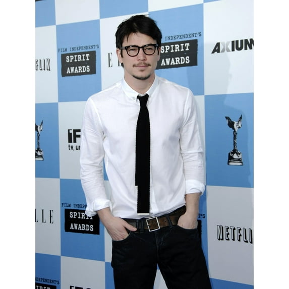 Josh Hartnett In Attendance For Film Independent Spirit Awards, Santa Monica Beach, Los Angeles, Ca, February 24, 2007. Photo By Michael GermanaEverett Collection Celebrity (16 x 20)