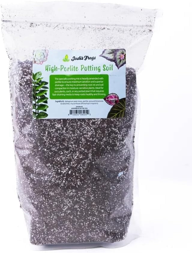 Josh's Frogs High-Perlite Potting Soil, Fast-Draining Media for Moisture-Sensitive Plants (4 Quart)