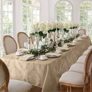 manteles individuales para mesa redonda  Round dining room table, Glass  dining room table, Round dining table decor