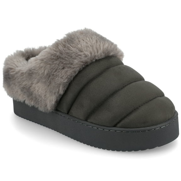 Journee Women's Blair Quilted Round Toe Cushioned Clog Slippers