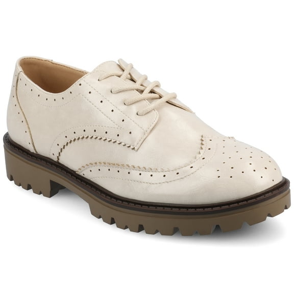 Journee Womens Claudiya Lug Outsole Almond Toe Oxford, Widths Available