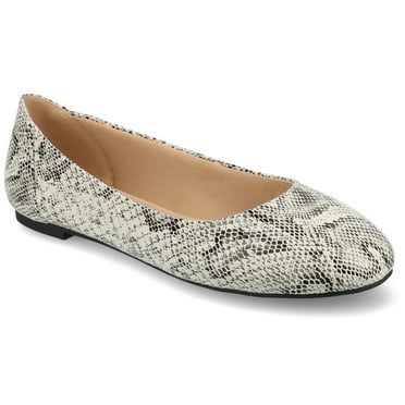 Journee Womens Kavn Comfort Insole Slip On Round Toe Ballet Dress Flats, Widths Available