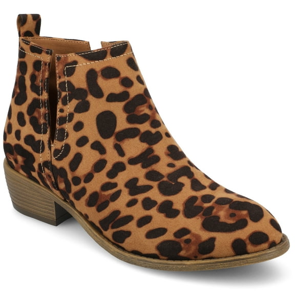 Journee Womens Rimi Pull On Stacked Heel Booties, Widths Available