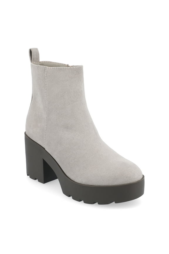 Womens Cassidy Treaded Outsole Round Toe Booties