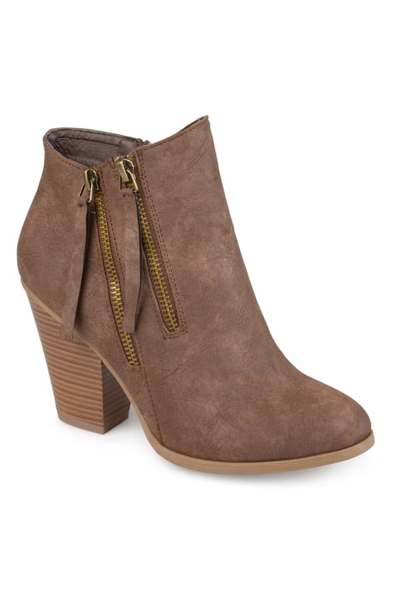 Journee Womens Vally Inside Zip Stacked Heel Booties, Widths Available