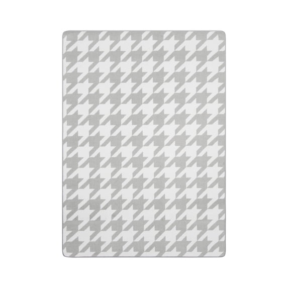 Windsor 5'4" x 7'8" Area Rug In Color Morning Fog-Color:morning fog,Material:Nylon