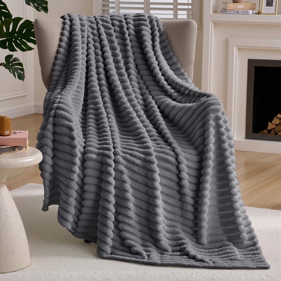 Joyfy Throw Blanket for Couch,Bed,Sofa,Soft Throw Blanket Knitted,Gifts for Women Mom Girls,Throw Home Room Decor Aesthetic for Women Christmas Birthday Gifts 50x60 in