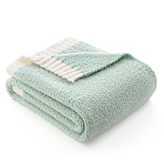 Joyfy Throw Blanket for Couch,Bed,Sofa,Green Knitted Blanket,Super Soft Throw Blanket Knitted,Gifts for Women Mom Girls,Throw Home Room Decor Aesthetic for Women Christmas Birthday Gifts 50x60 in