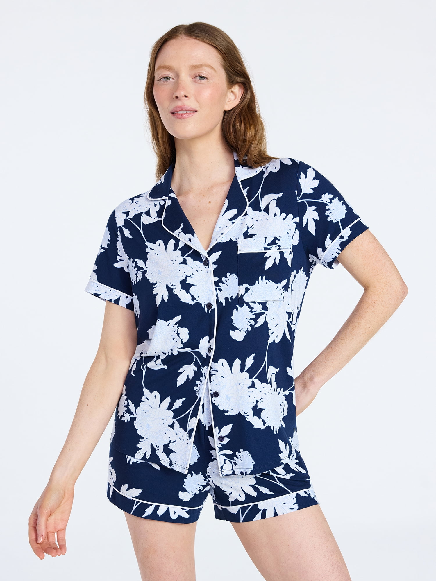 Joyspun Women's Dreamy Soft Collection Notch Collar Top and Shorts Pajama Set, 2-Piece, Sizes XS-3X
