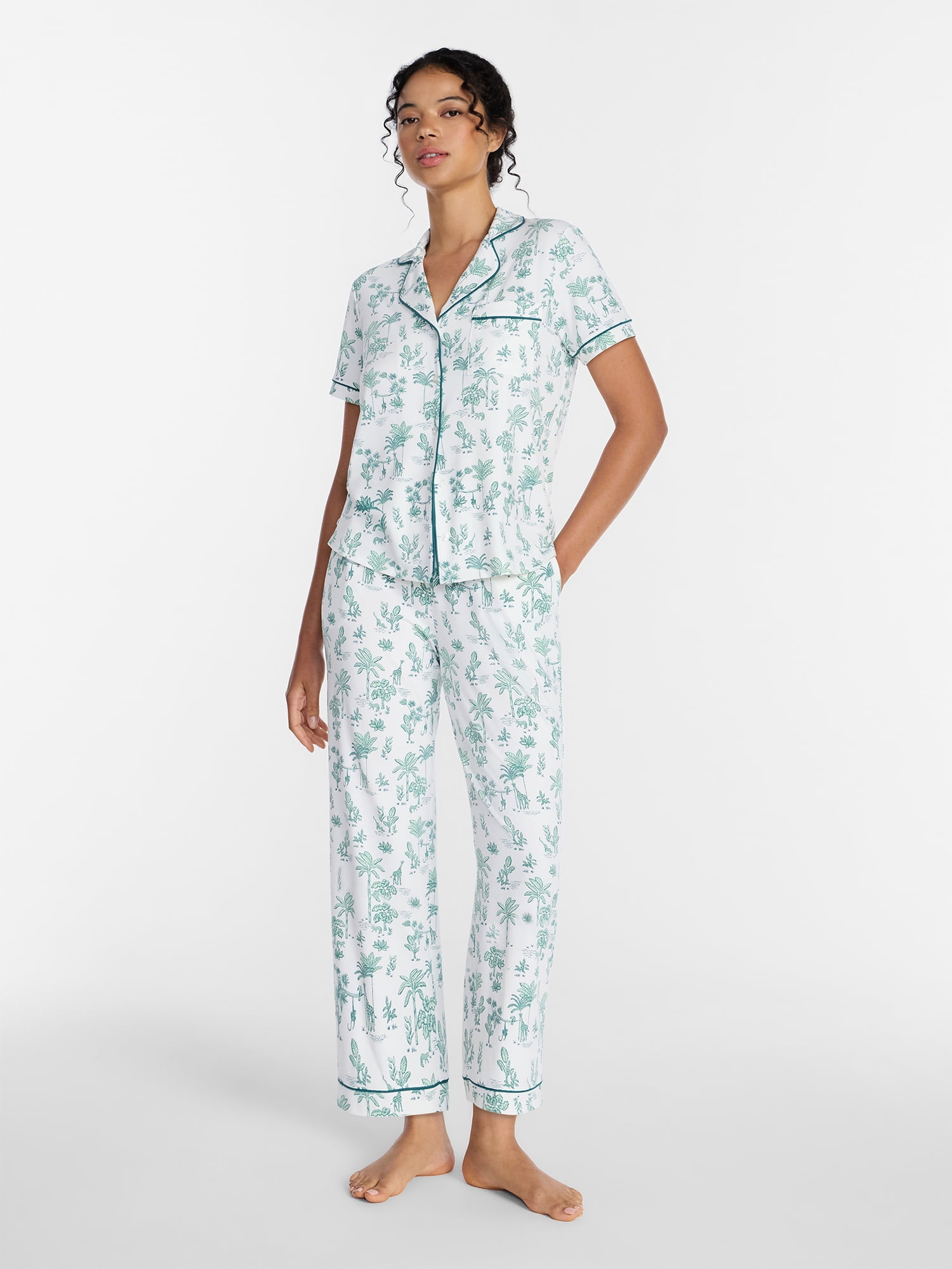 Joyspun Women's Dreamy Soft Collection Notch Collar Top and Capri Pants Pajama Set, 2-Piece, Sizes XS-3X