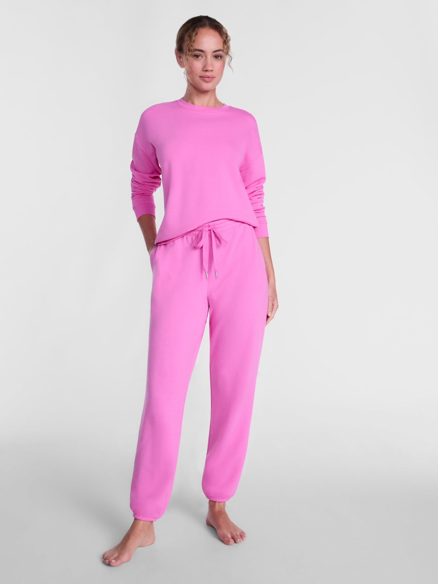 Joyspun Women's Fleece Lounge Sleep Top and Joggers, 2-Piece Pajama Set, Sizes XS-3X