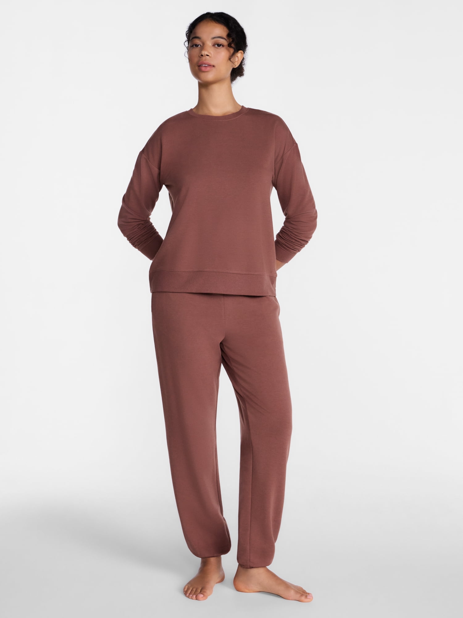 Joyspun Women's Fleece Lounge Sleep Top and Joggers, 2-Piece Pajama Set, Sizes XS-3X
