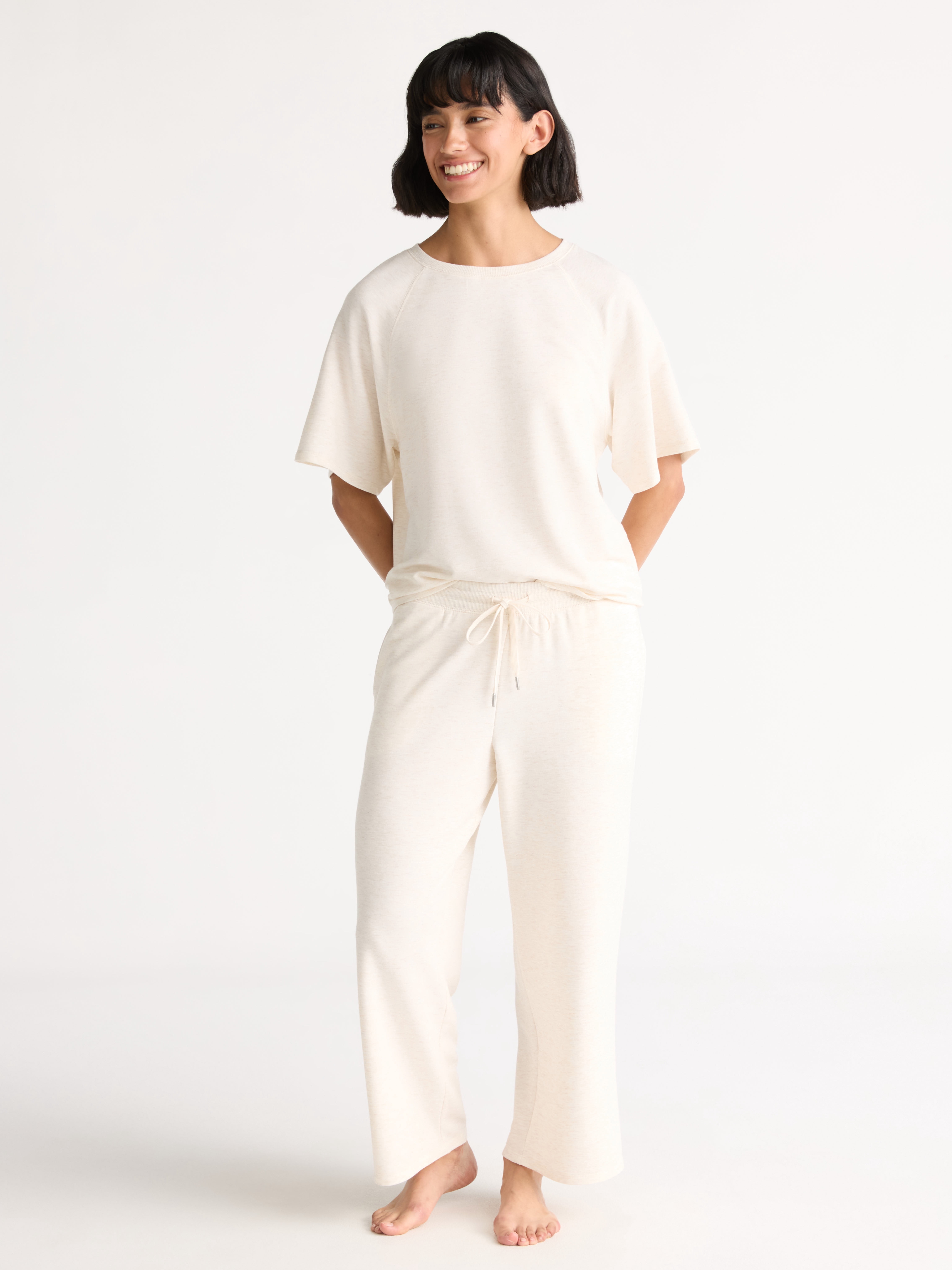 Joyspun Women's French Terry Short Sleeve Top and Capri Pants Pajama Set, 2-Piece, Sizes XS-3X