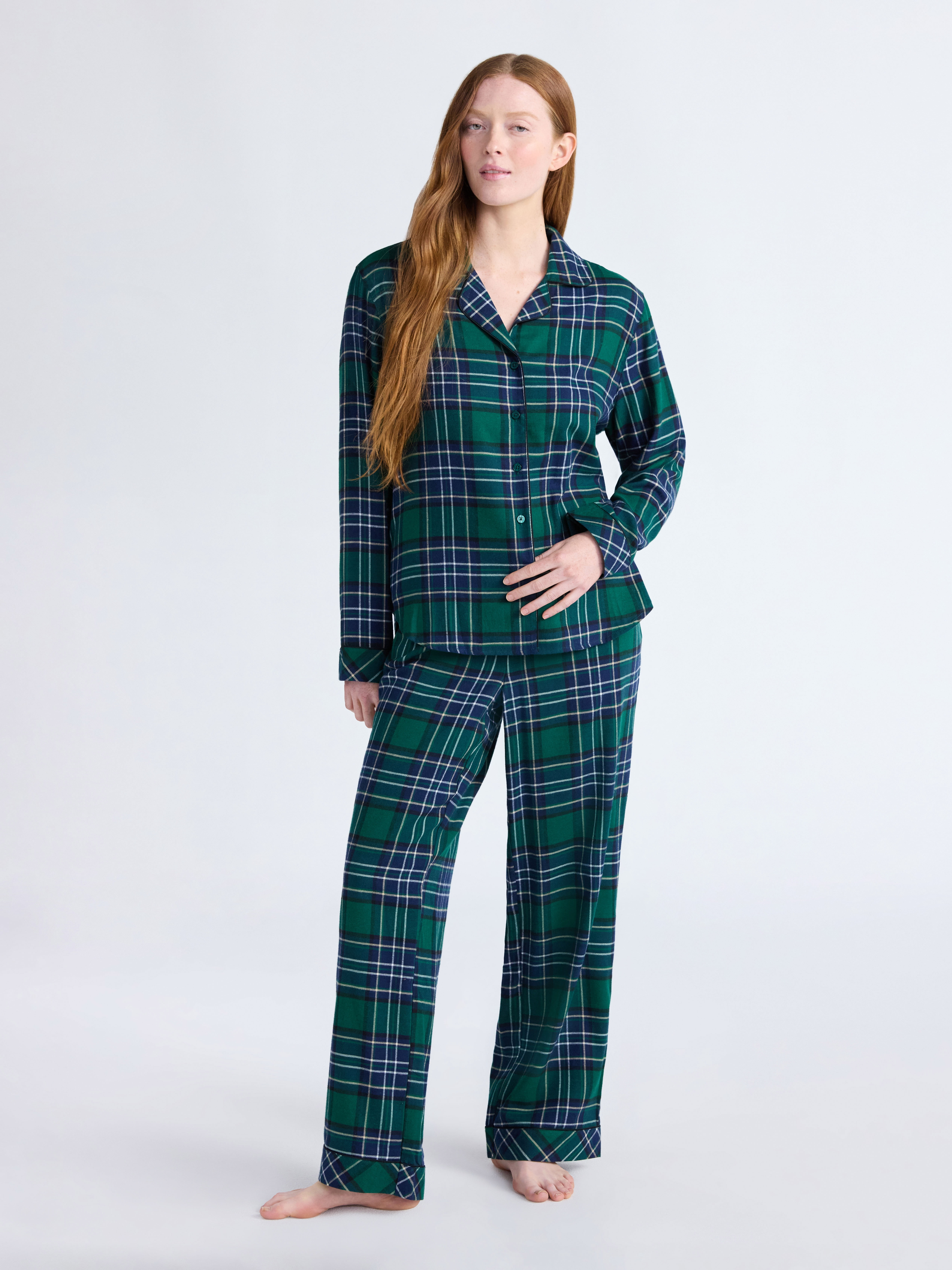 Joyspun Women's Long Sleeve Flannel Sleep Top and Pants Pajama Set, 2-Piece, Sizes XS-3X
