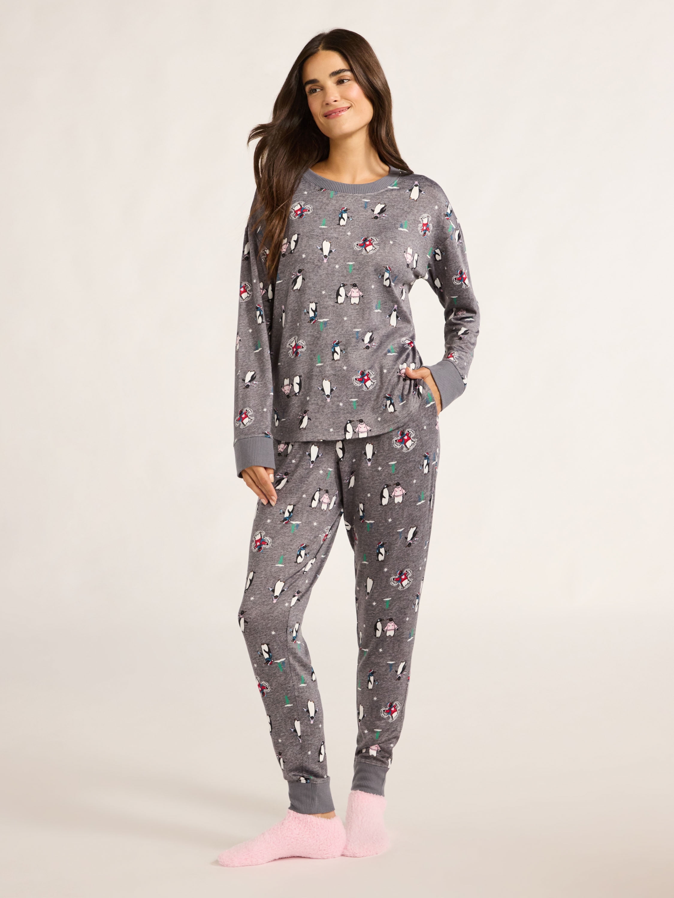 Joyspun Women's Velour Waffle Henley Sleep Top, Jogger Pants