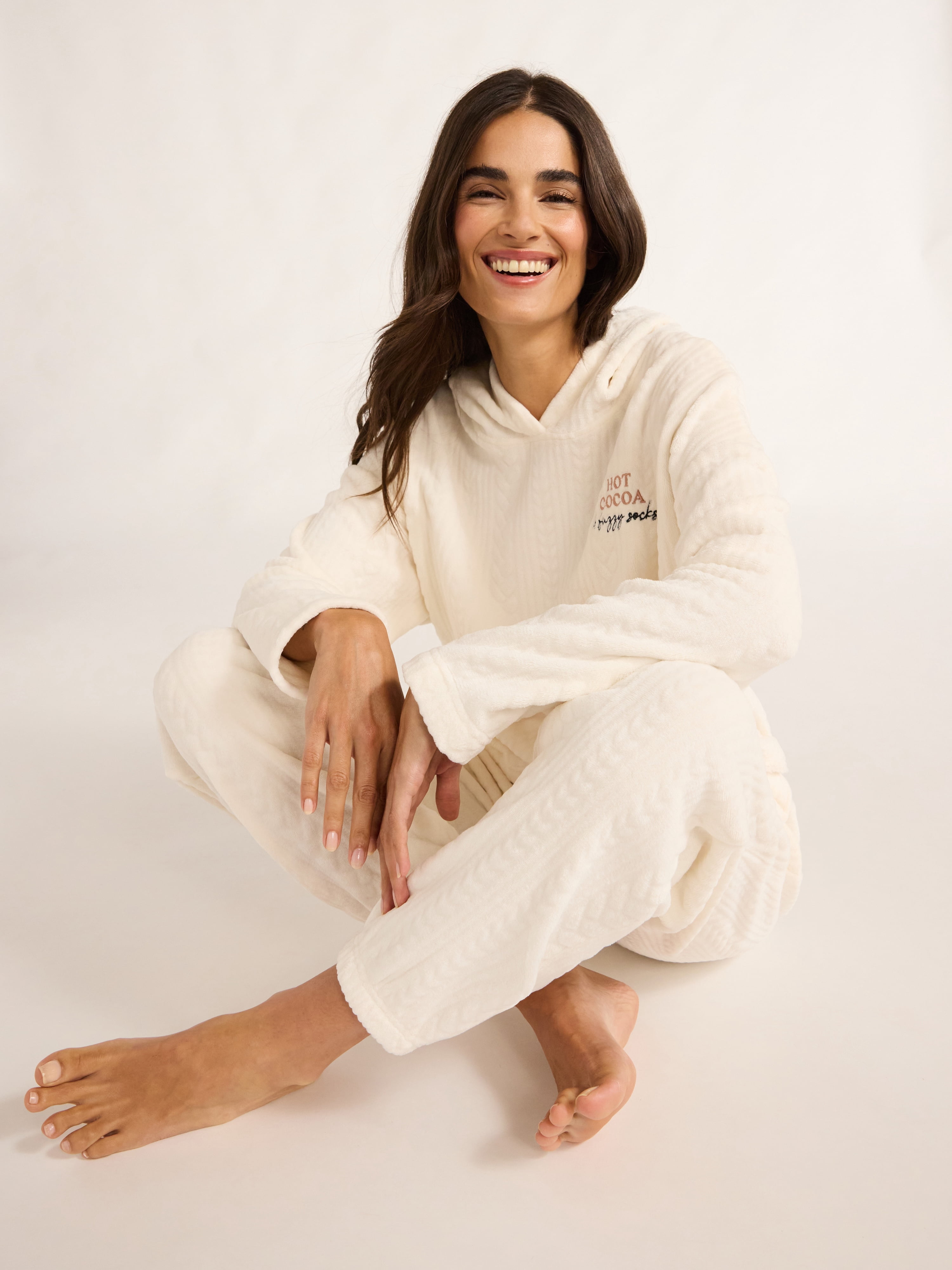 Joyspun Women's Plush Hoodie and Joggers Pajama Set, 2-Piece, Size XS-3X