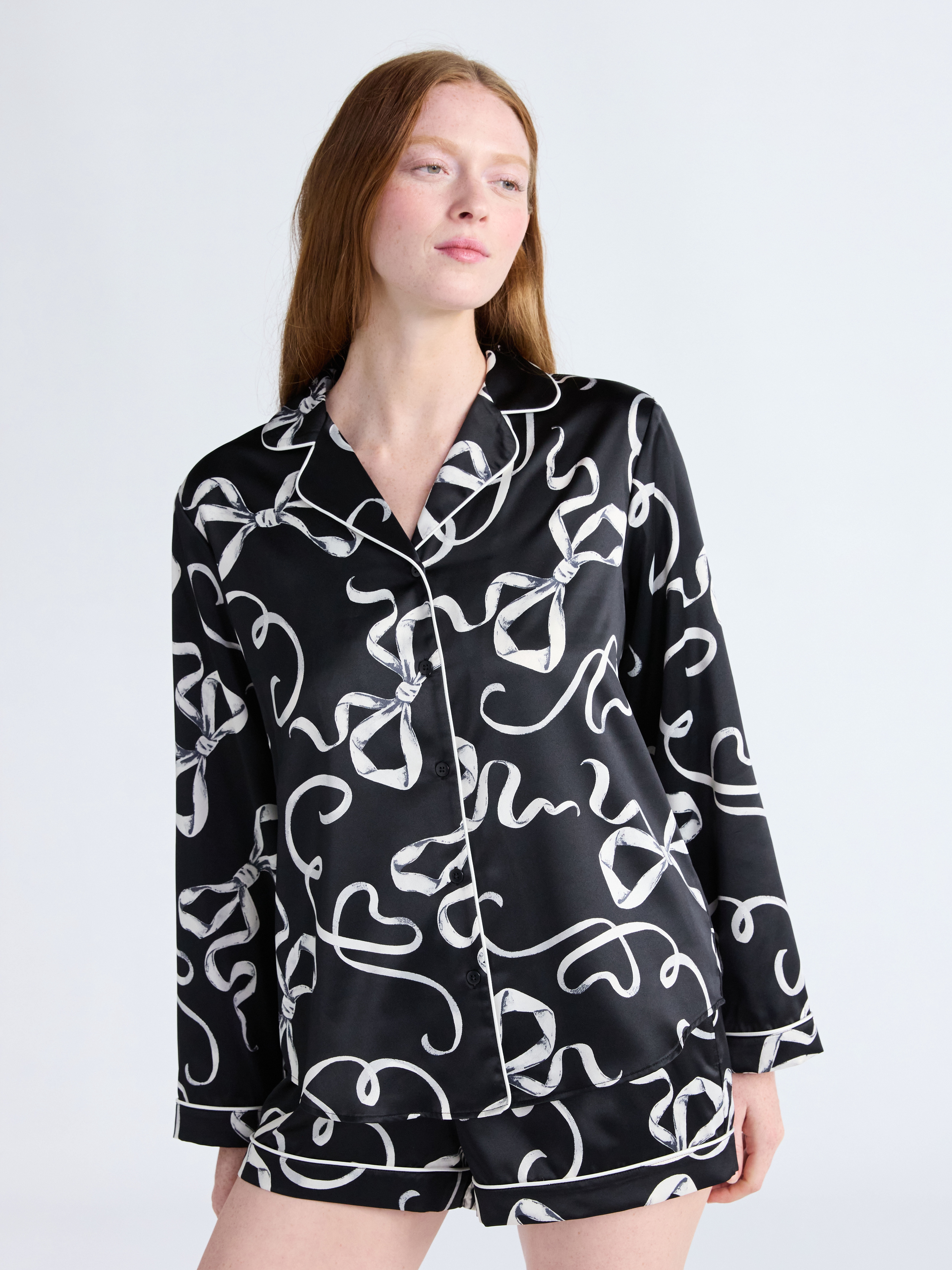 Joyspun Women’s Stretch Satin Notch Long Sleeve Top and Shorts Pajama Set, 2-Piece, Sizes XS-3X