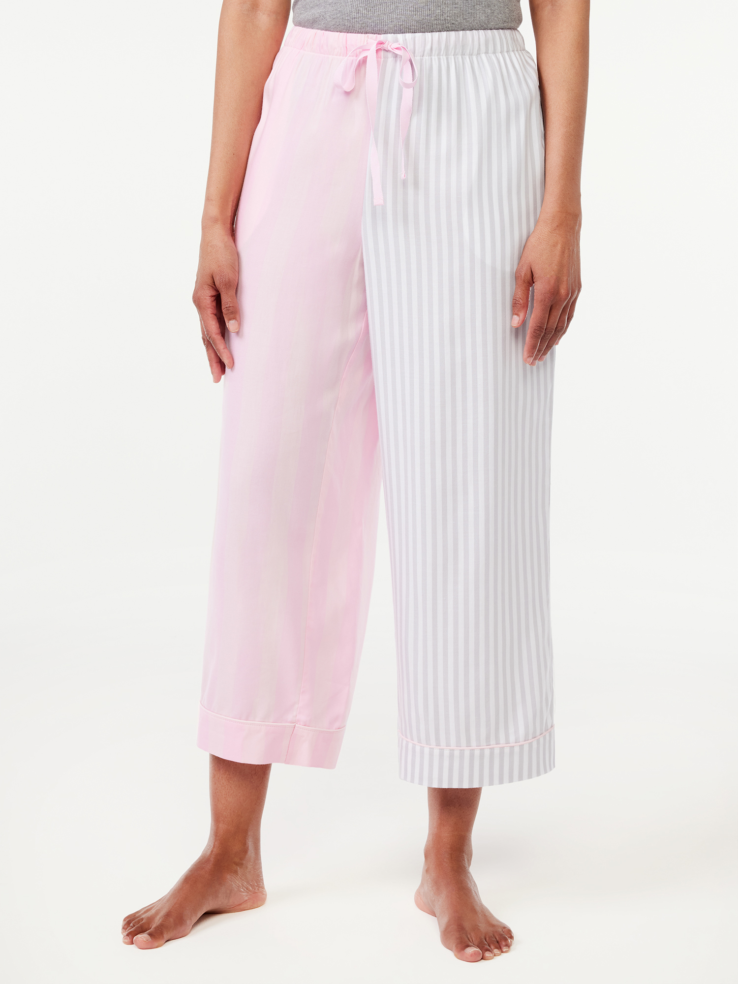 Joyspun Women's Woven Cropped Pajama Pants, Sizes S to 3X - image 1 of 5