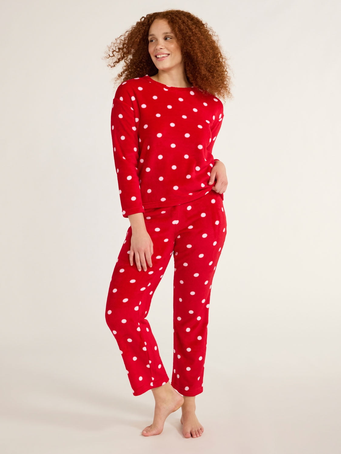 Joyspun Women's Folded Giftable Plush Long Sleeve Top with Pant Pajamas Set, 2-Piece, Sizes S to 3X