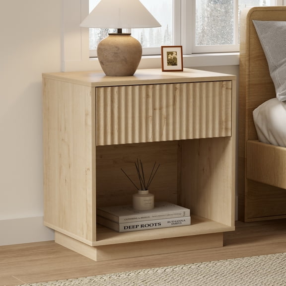 Joyyskill 22 Inch Fluted Nightstand, Wooden Night Stand with Large Storage Drawer & Open Shelf, Mid Century Modern Bedside Tables,Light Oak