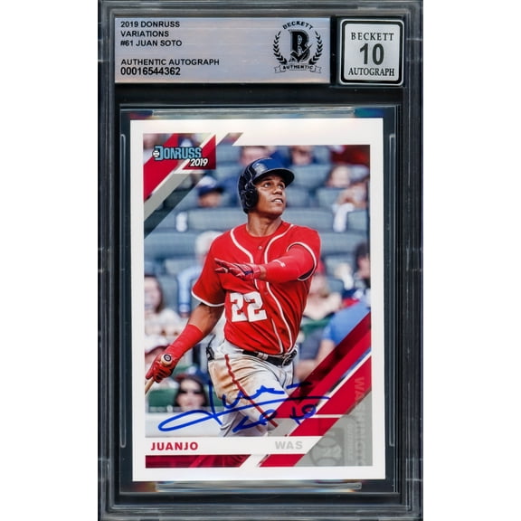 Juan Soto Autographed 2019 Donruss Variation Card #61 New York Yankees Auto Grade Gem Mint 10 Beckett BAS #16544362