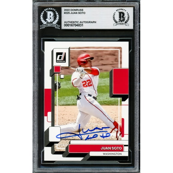 Juan Soto Autographed 2022 Donruss Card #225 New York Yankees Beckett BAS #16704831