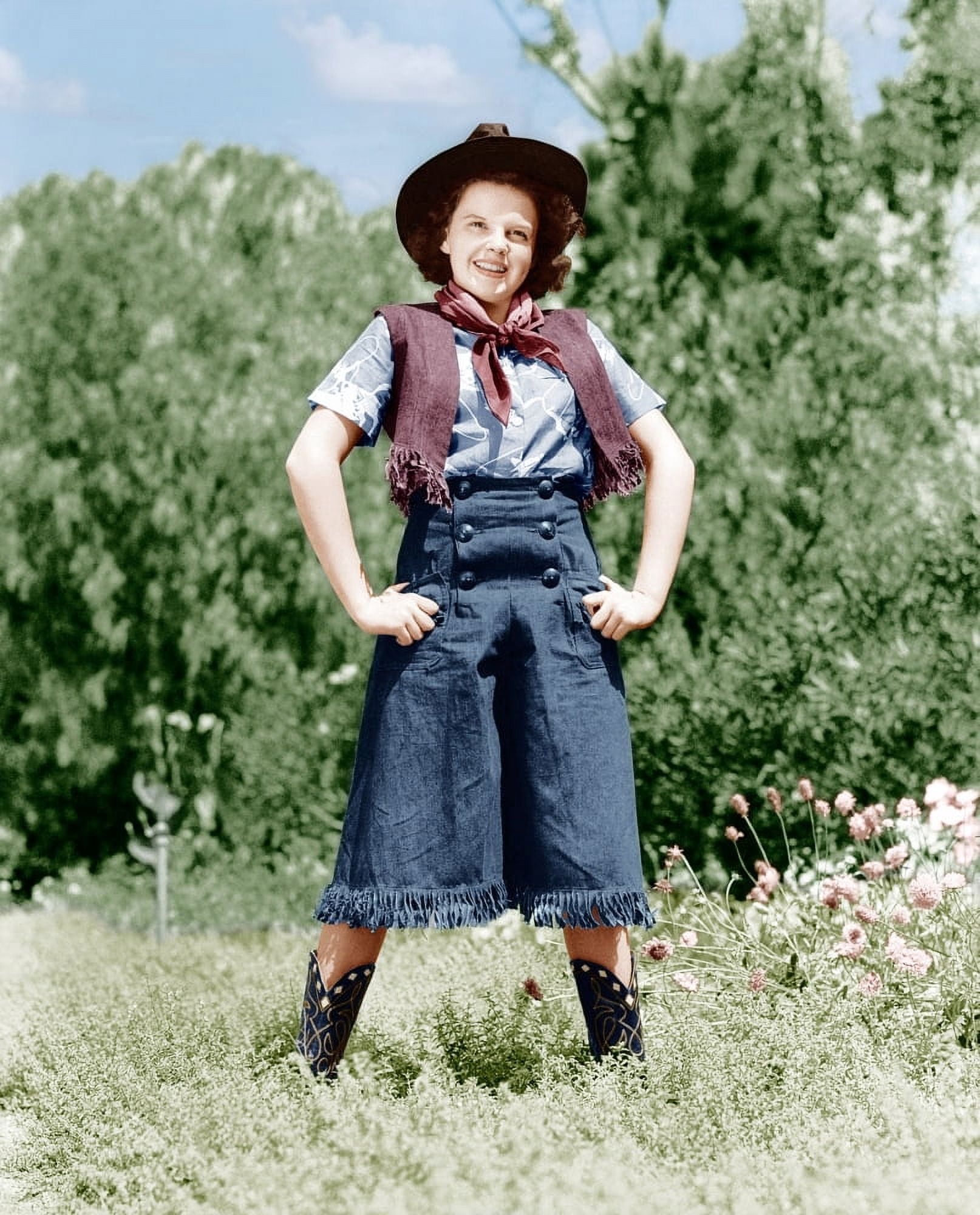 Judy Garland Canvas Art -  (16 x 20)