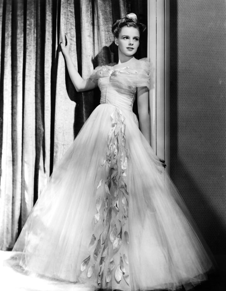 Judy Garland Canvas Art -  (16 x 20)