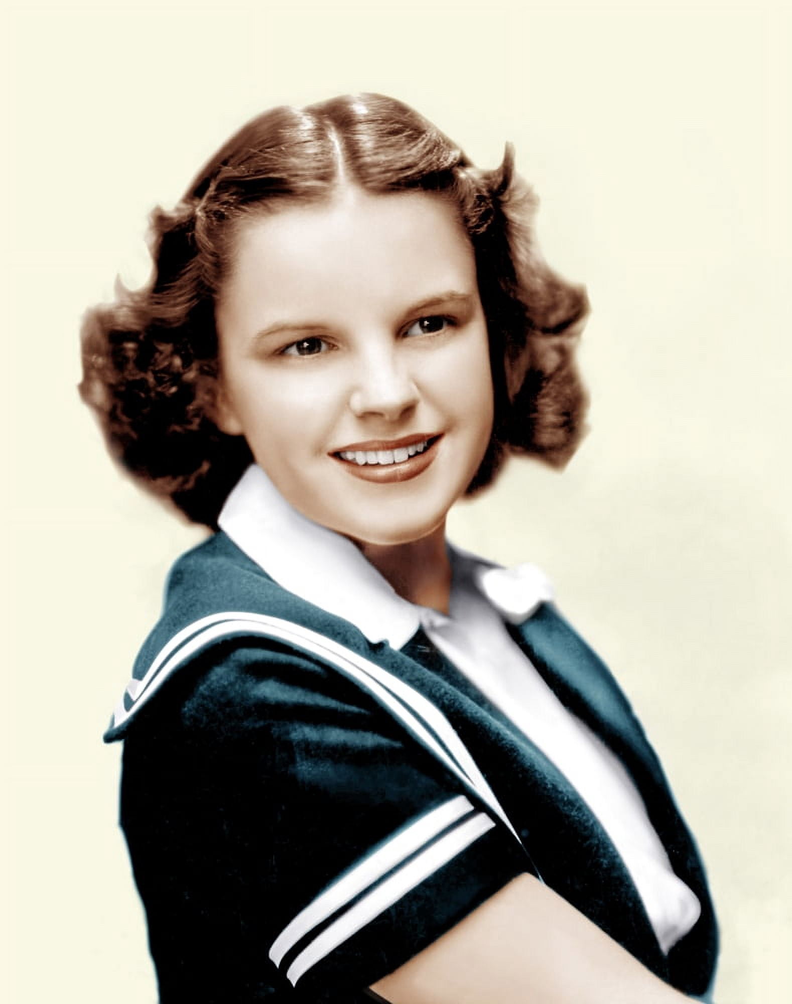 Judy Garland Canvas Art - (16 x 20)