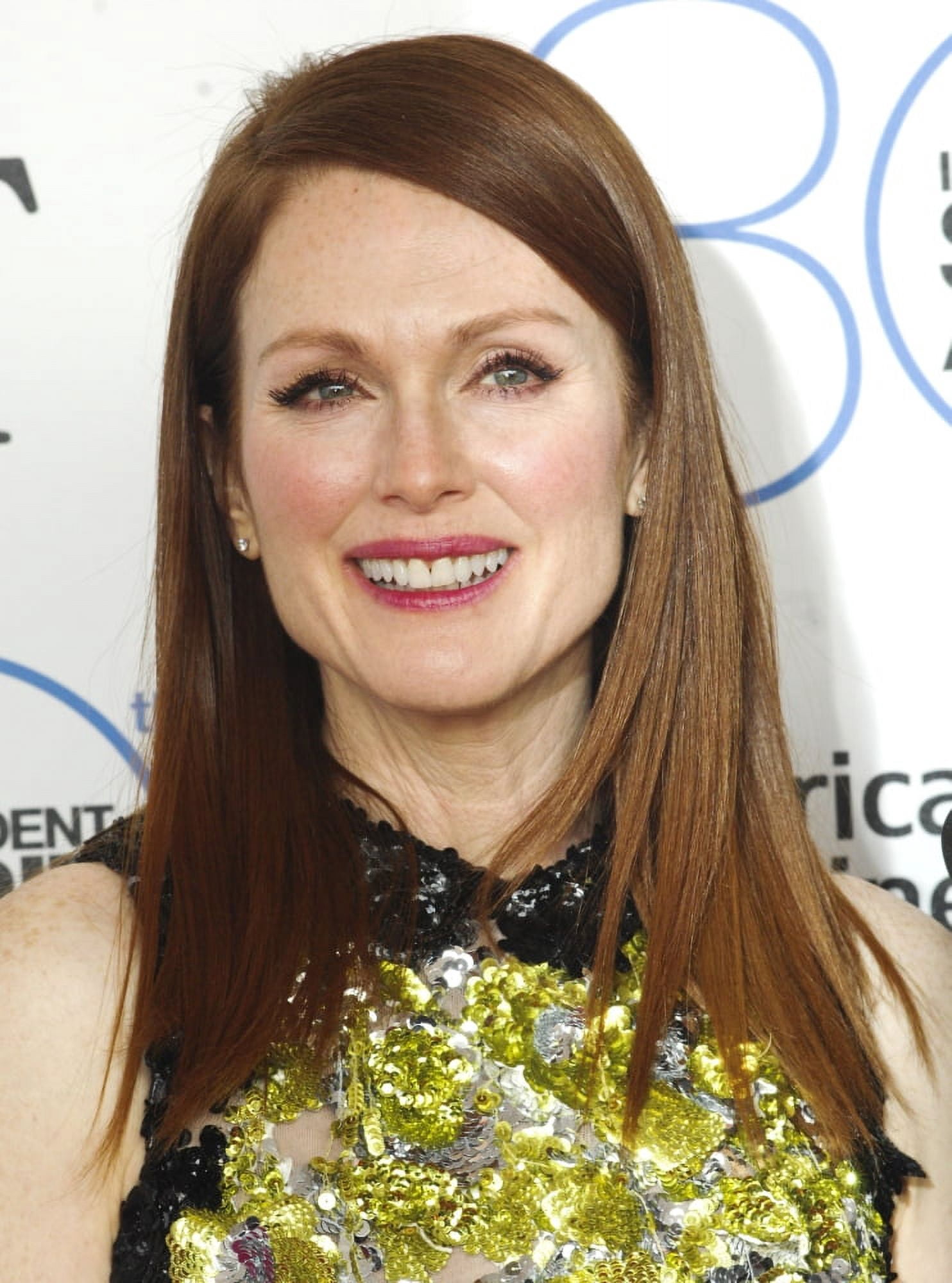Julianne Moore At Arrivals For 30Th Film Independent Spirit Awards 2015 - Arrivals 1 Canvas Art - (16 x 20)
