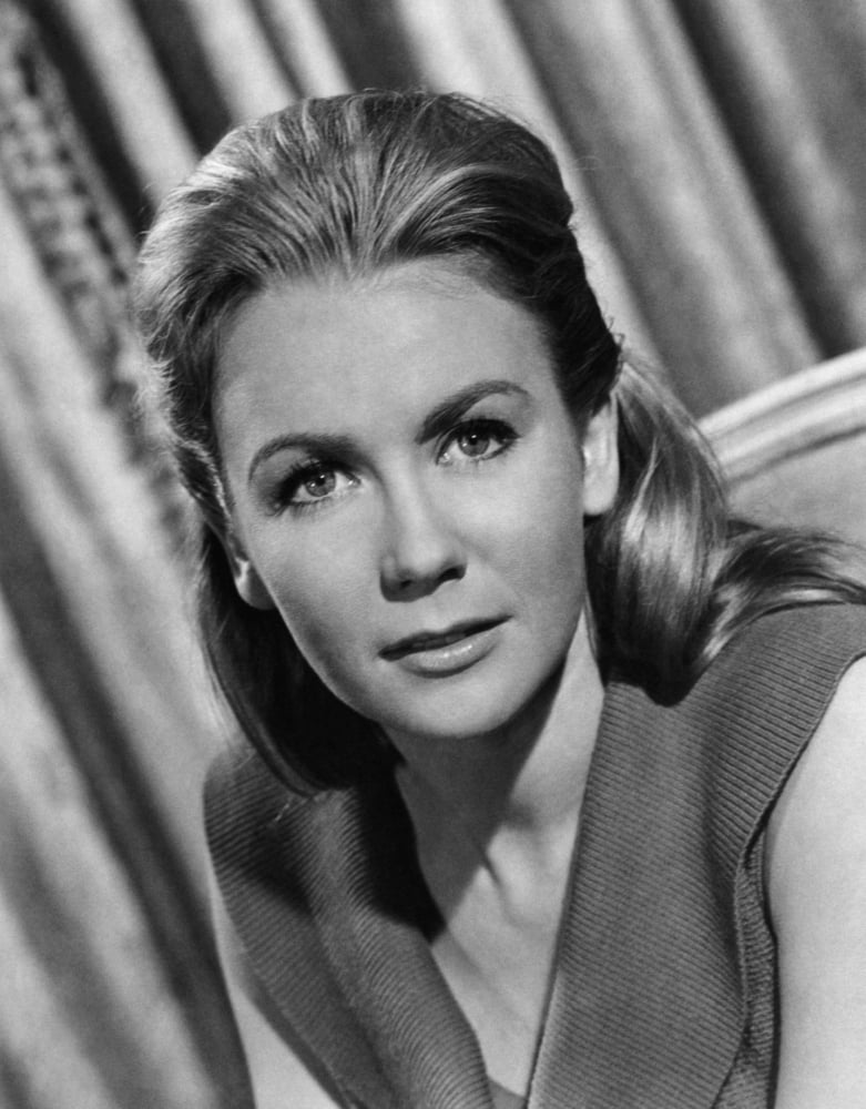 Juliet Mills Canvas Art - (16 x 20)