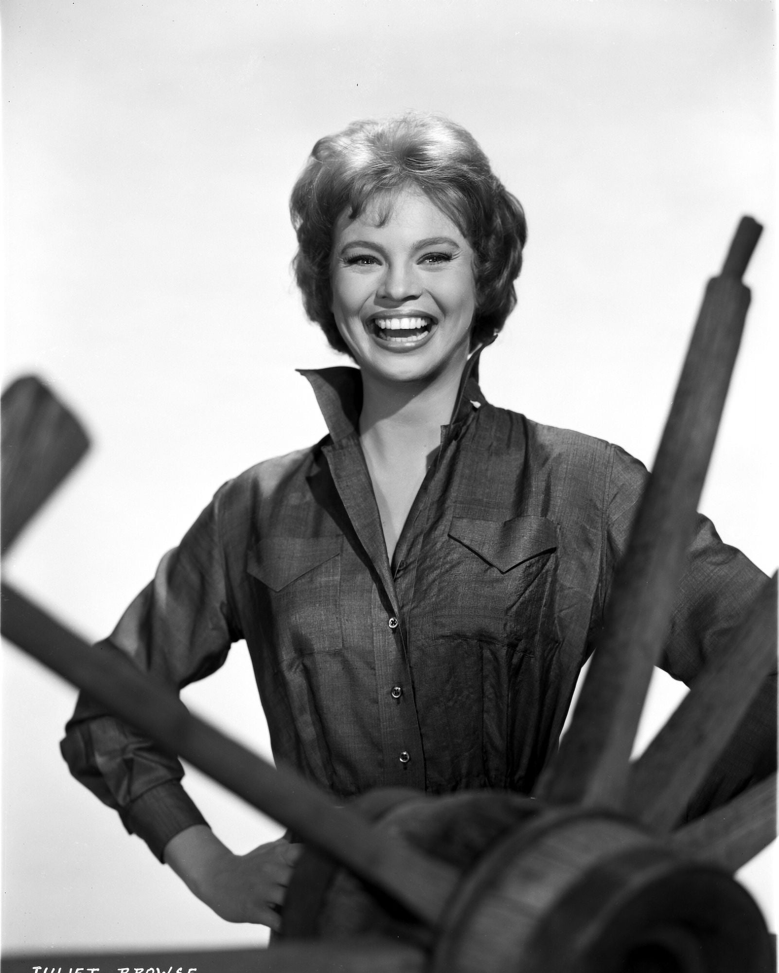 Juliet Prowse Photos - wayo5cp