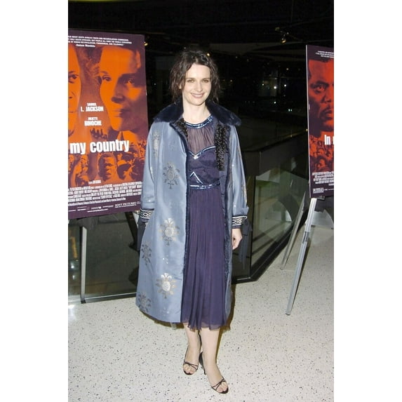 Juliette Binoche At Arrivals For In My Country Premiere, Pacific Design Center Silver Screen Theater, Los Angeles, Ca, March 3, 2005. Photo By Michael GermanaEverett Collection Celebrity