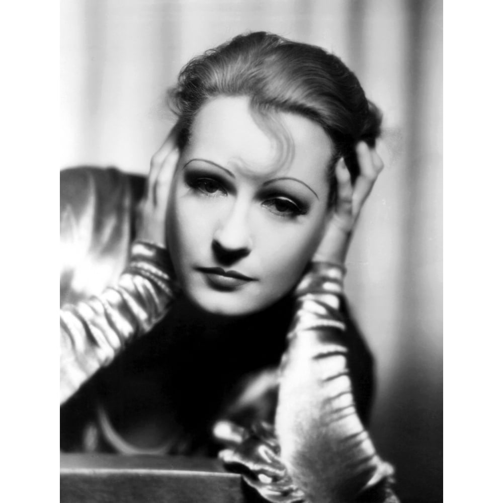 Juliette Compton Portrait (8 x 10) - Walmart.com