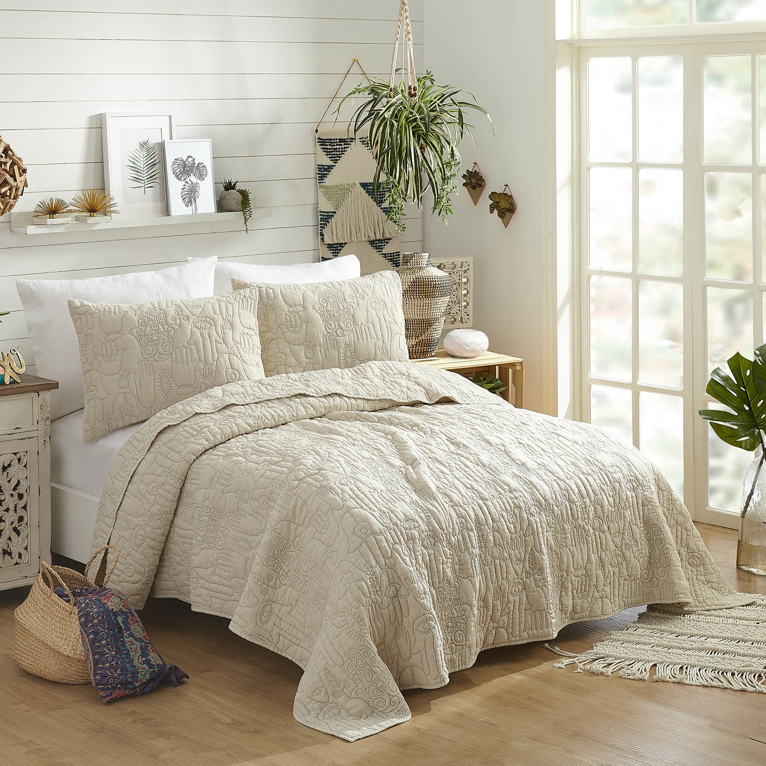 Natural Cotton and Polyester Hamsa Standard Pillow Sham
