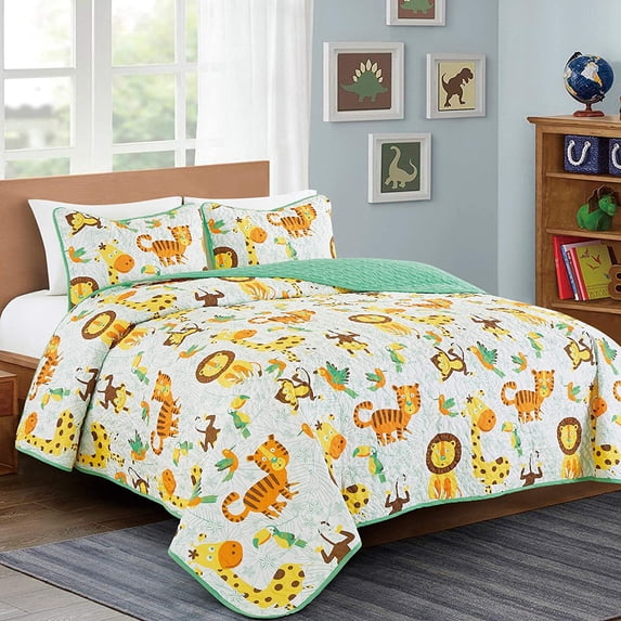 Jungle Print Teen/Kids Quilt Set Monkey Tiger Giraffe Forest Theme Full Size Toddler Quilt for Toddler Bed Lion Green Animal Design Quilted Bedspread Coverlet with Pillow Sham (Safari Life, Full)