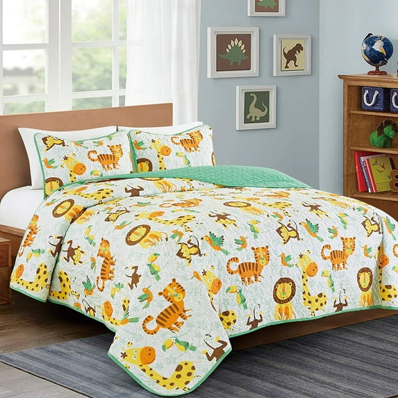 Jungle Print Teen/Kids Quilt Set Monkey Tiger Giraffe Forest Theme Twin Size Toddler Quilt for Toddler Bed Lion Green Animal Design Quilted Bedspread Coverlet with Pillow Sham (Safari Life, Twin)