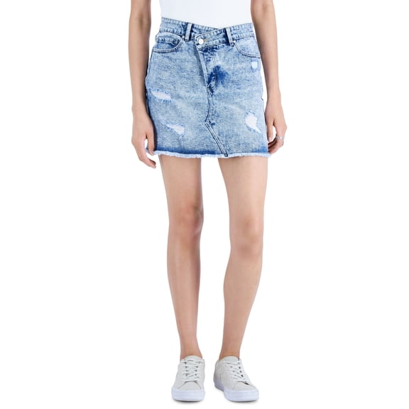 Juniors' Crossover-Waist Denim Skirt Liv Wash 7