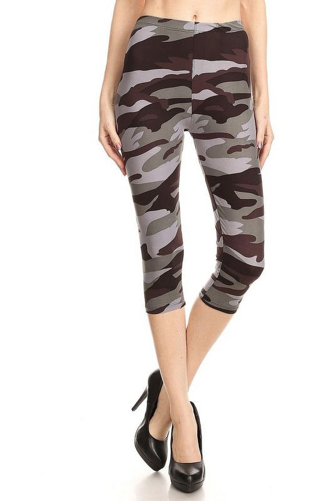 Juniors' Leggings Celebrity Grey Camouflage Print Yummy Brushed Capri