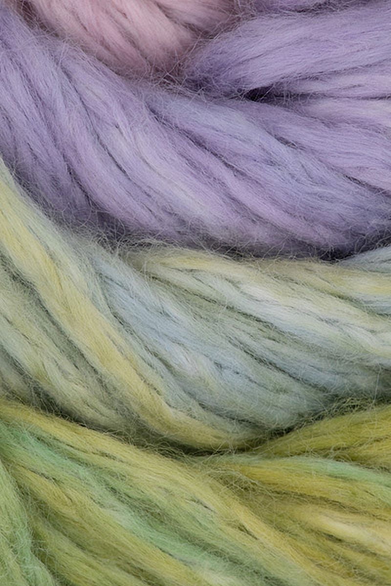 Juniper Moon - Cumulus Rainbow Knitting Yarn - Lotus Flower (# 205)