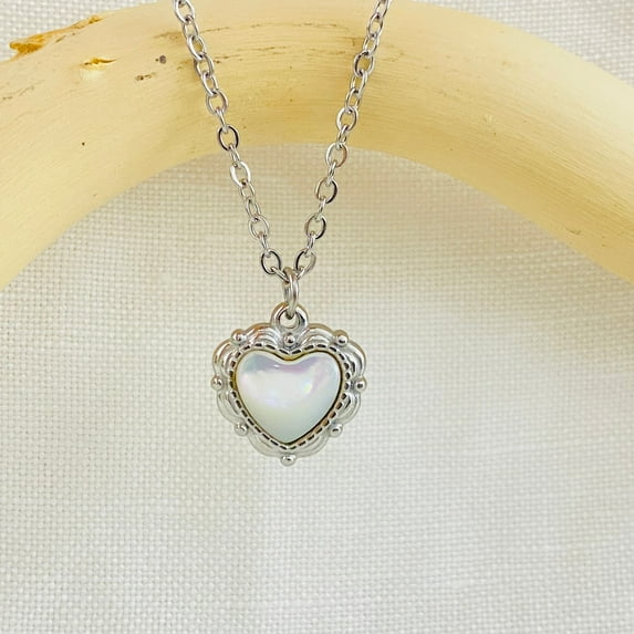Juniper Treasures Mother of Pearl Shell Heart Reversible Silver Necklace