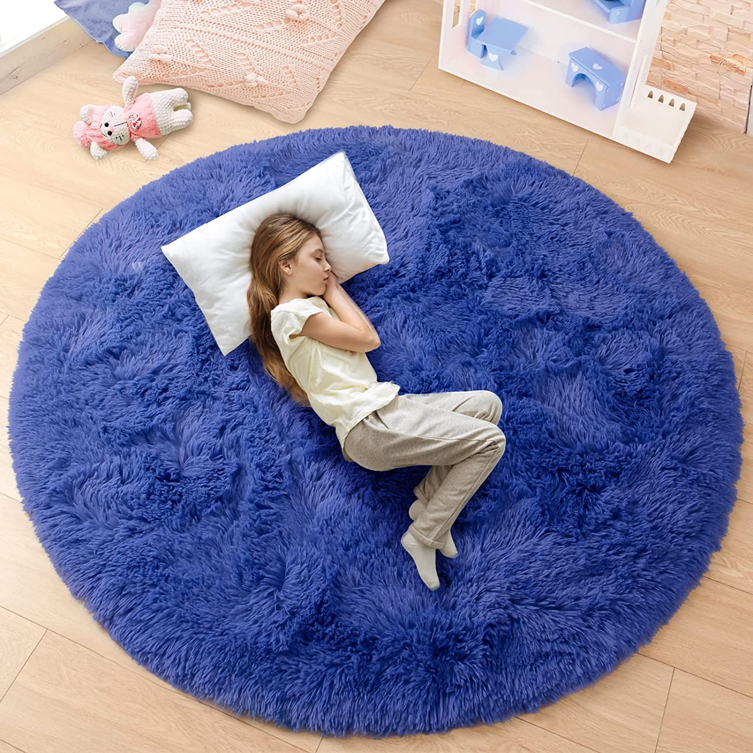 Junovo Round Fluffy Area Rugs For Kids Girls Princess Castle Plush
