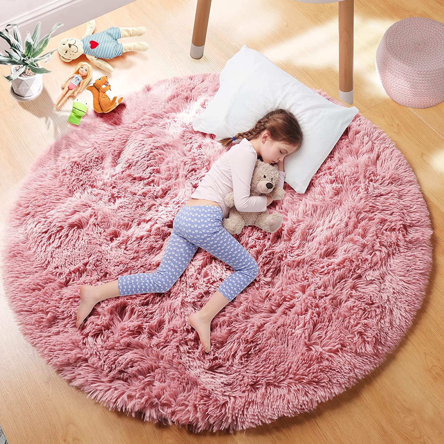 Junovo Round Fluffy Area Rugs For Kids Girls Princess Castle Plush Shaggy Carpet Cute Circle Nursery Rug For Kids Room Bedroom Living Room,4'x4',Blush