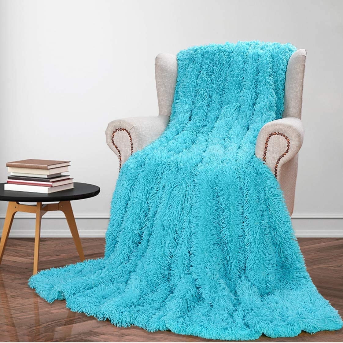 Junovo Super Soft Throw Blanket for Bed, Fluffy Cozy Plush Light ...