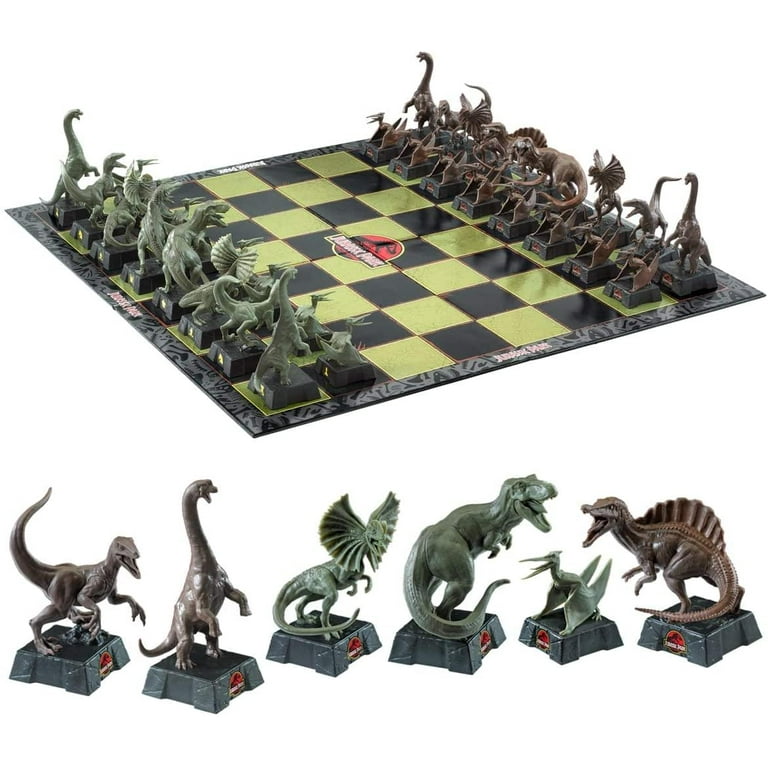 Star Trek Tridimenional Chess Set by The Noble Collection