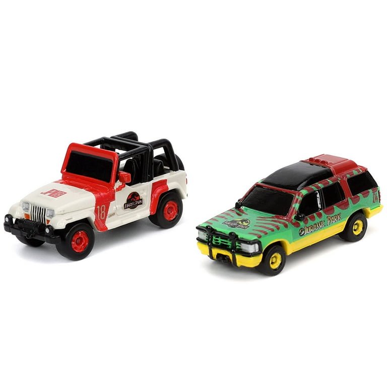 Jurassic Park Theme Park Entrance Diorama with Jeep Wrangler and