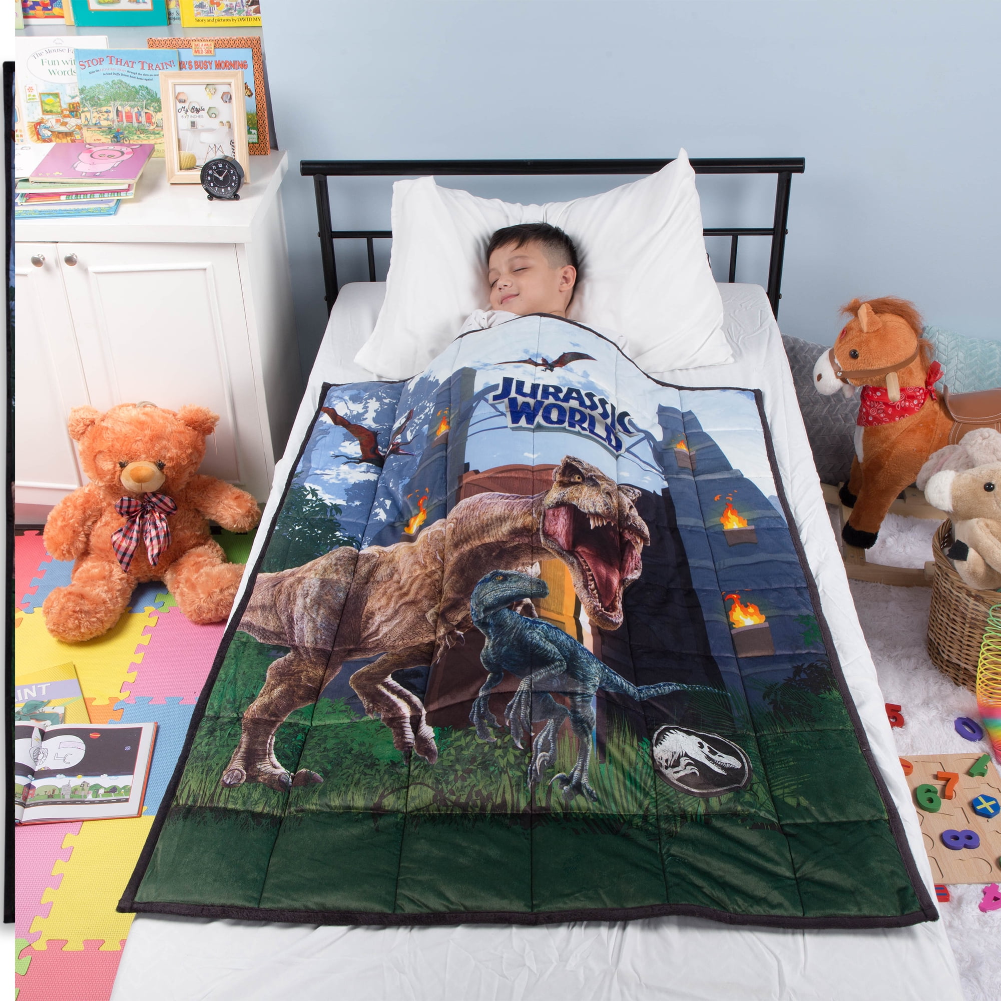 Jurassic World Kids Weighted Blanket, Super Soft Plush Bedding, 36" x