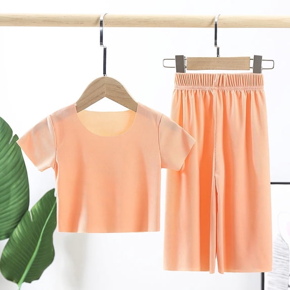 Juslio Kids 2-Piece Breathable Girls Crew Neck Ice Silk T Shirts Tops+Elastic Waist Capris Comfortable Outfits Sets 8 Years