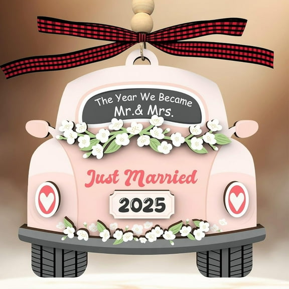 Just Married 2025 Wedding Ornament – Newlywed Car Keepsake, Personalized Marriage Gift, Romantic Decoration for Couples, Engagement Anniversary, Bridal Shower Present, Christmas Tree Hanging Decor