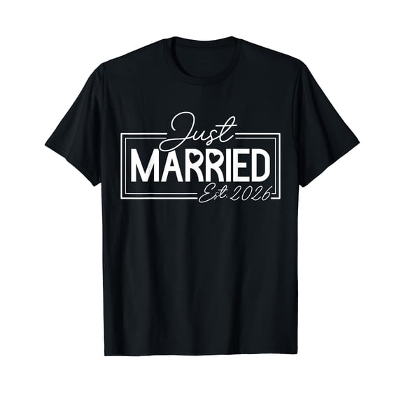 Just Married 2026 Couple Newlywed Bride and Groom Wedding T-Shirt